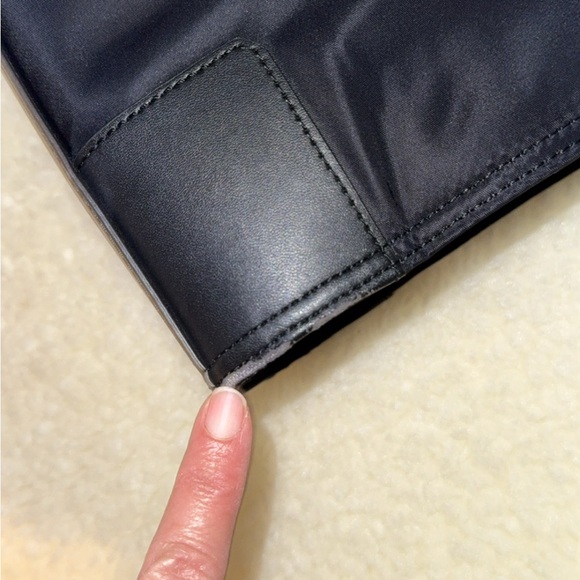 Tory Burch black tote purse - Picture 4 of 7